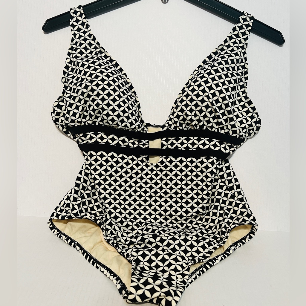 Upstream Ladies One Piece Swimsuit